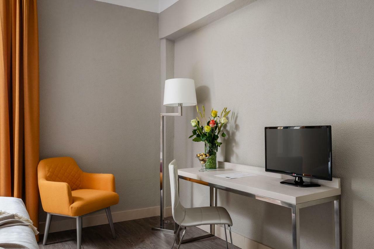 Hotel D. Luis - אלבאס מראה חיצוני תמונה