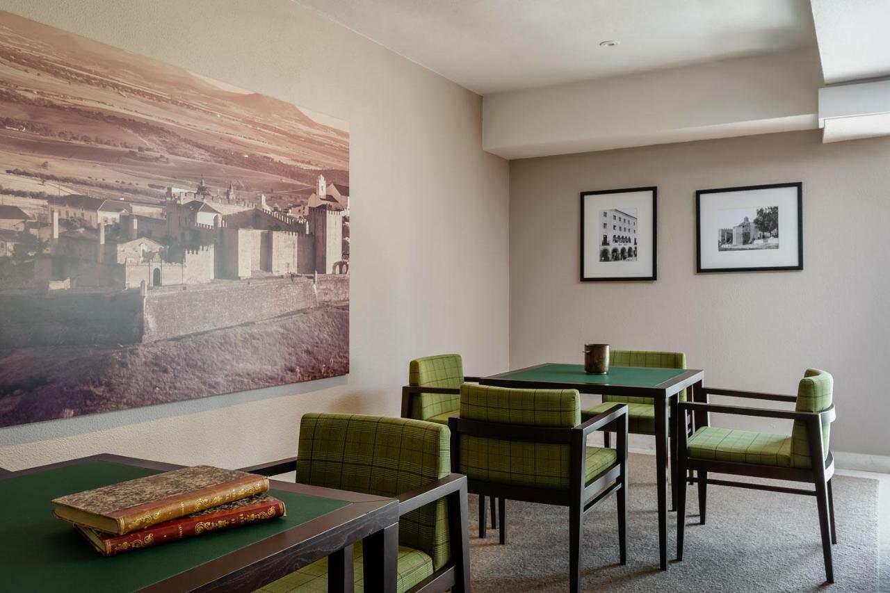 Hotel D. Luis - אלבאס מראה חיצוני תמונה